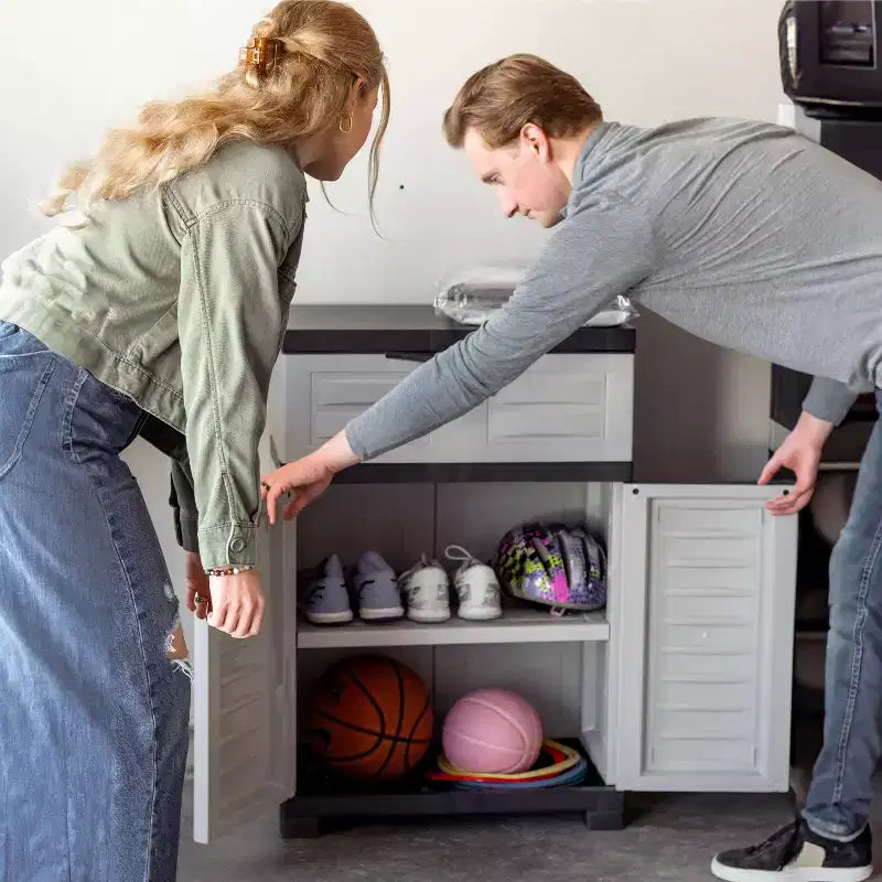 Vielseitiger Kunststoffschrank mit verstellbarem Einlegeboden und Schublade, 87,6 cm H, für den Innenbereich