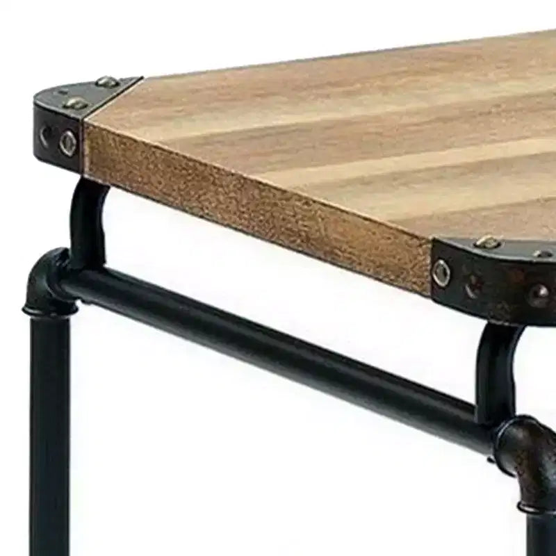 47" Industrie-Schreibtisch mit Rollenakzenten, schwarzem Metallgestell und Holzplatte