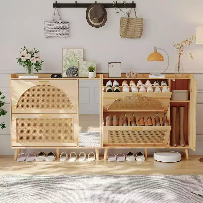 Schuhschrank aus Rattan mit Spiegel, 2 Klappfächern und verstellbaren Einlegeböden, Bauernhaus-Stil für den Eingangsbereich