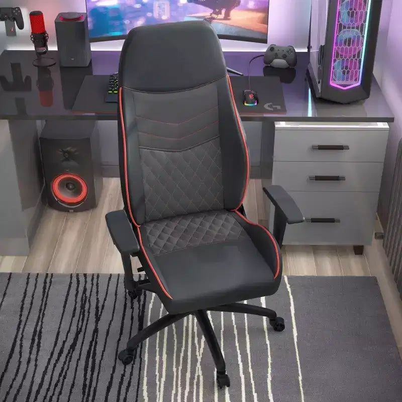 Gaming-Stuhl aus Kunstleder mit Rautensteppung, ergonomischer Rennsitz-Stil, verstellbare Rückenlehne